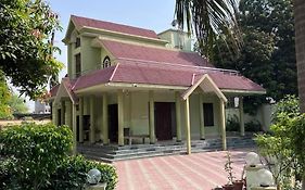 Kusum Villa